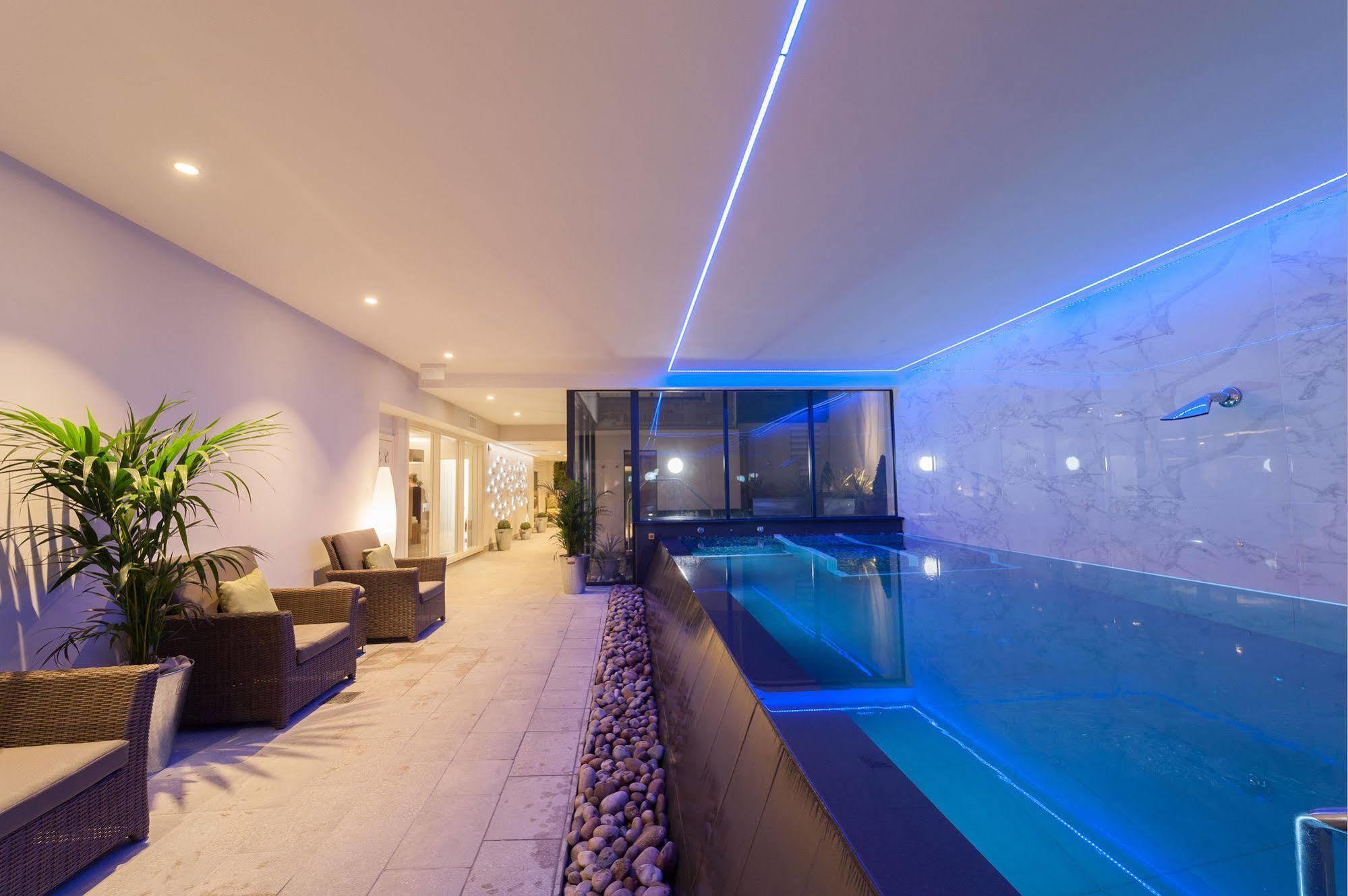 Appleby Manor Hotel&Garden Spa Exterior foto